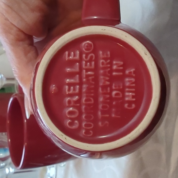 Set of Two Red Vintage Corelle Mugs - Picture 2 of 2